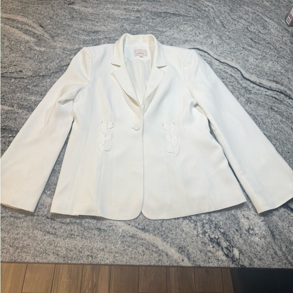 Cinq à Sept Kloe Braided White Blazer - Picture 4 of 10